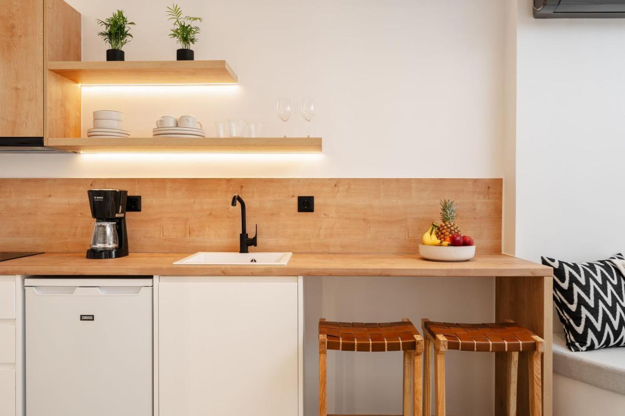 Elvirtus Suites Naxos City Buitenkant foto
