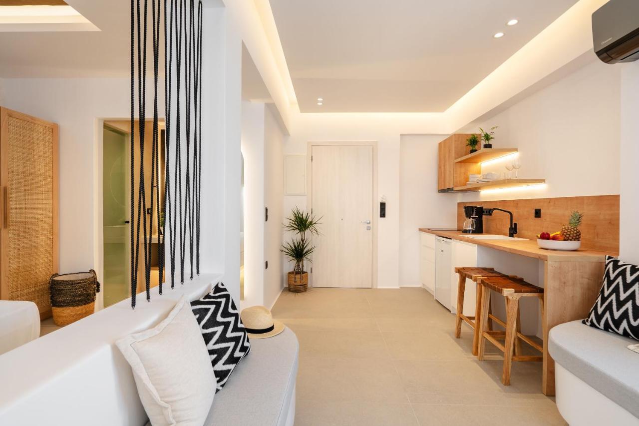Elvirtus Suites Naxos City Buitenkant foto