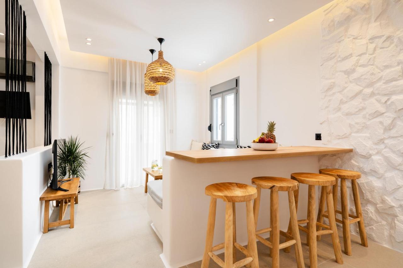 Elvirtus Suites Naxos City Buitenkant foto