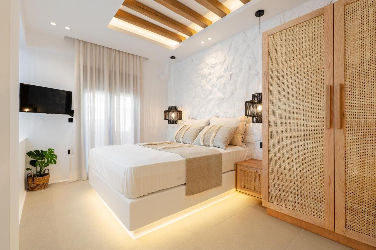 Elvirtus Suites Naxos City Buitenkant foto